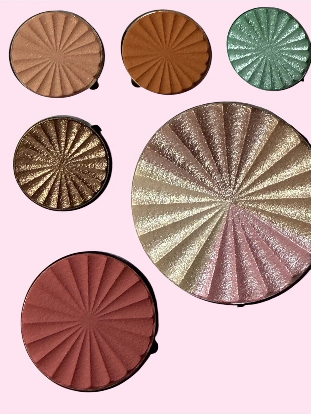 OFRA Makeup Palette - ALL OF GHE LIGHTS NIB